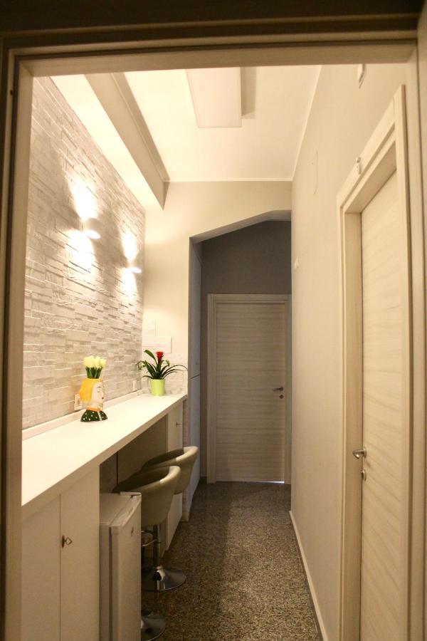Charm Airport Bed & Breakfast Reggio di Calabria Exterior foto