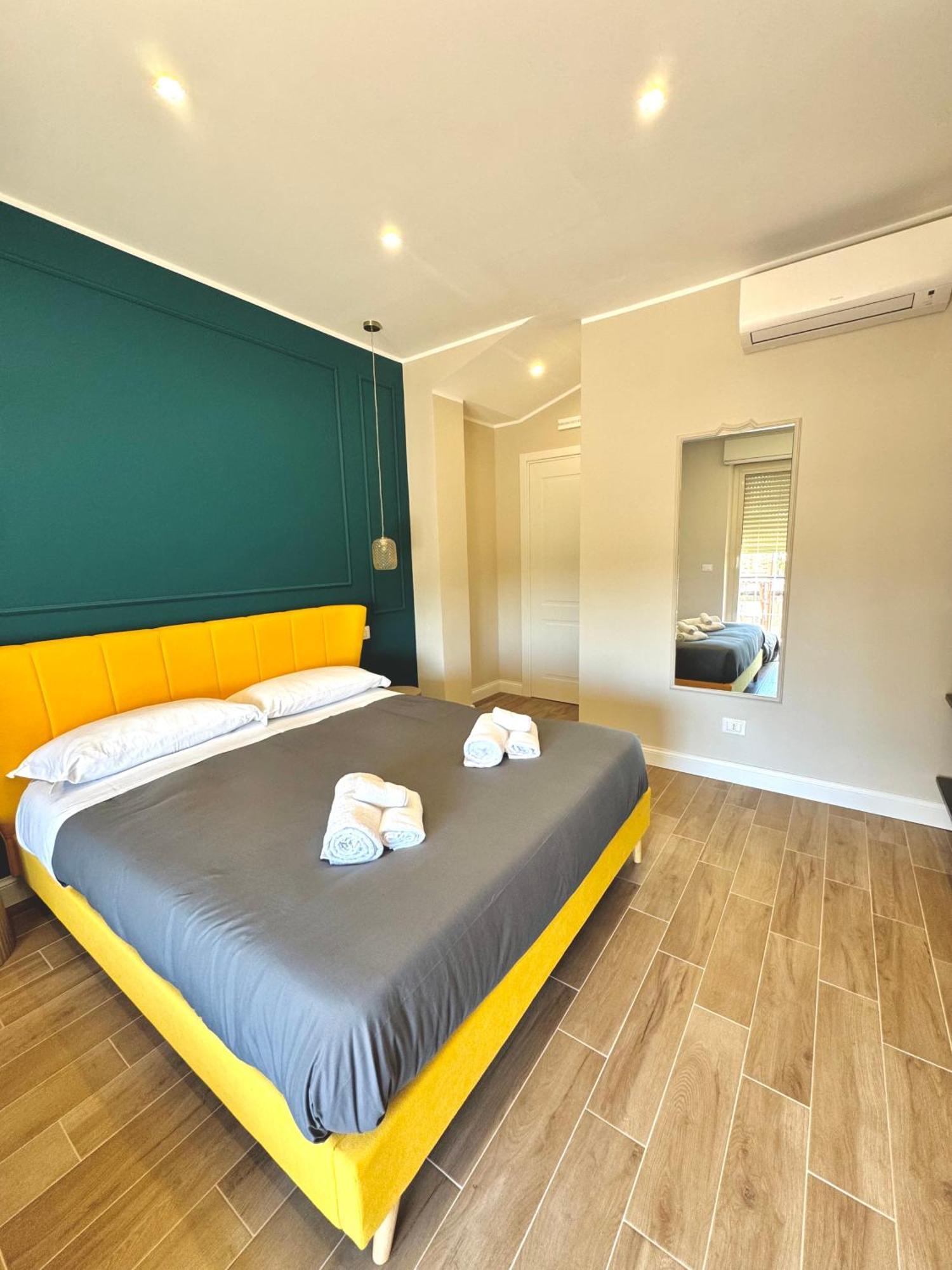 Charm Airport Bed & Breakfast Reggio di Calabria Exterior foto