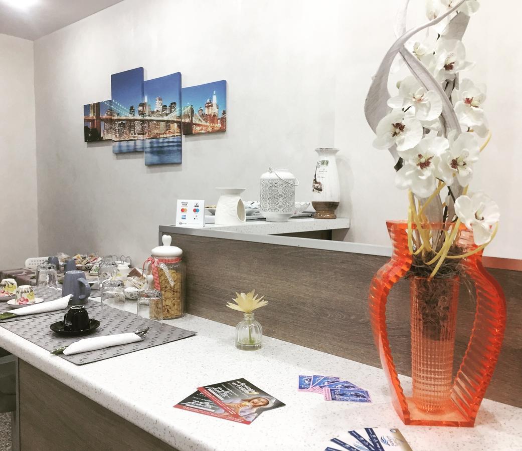 Charm Airport Bed & Breakfast Reggio di Calabria Exterior foto
